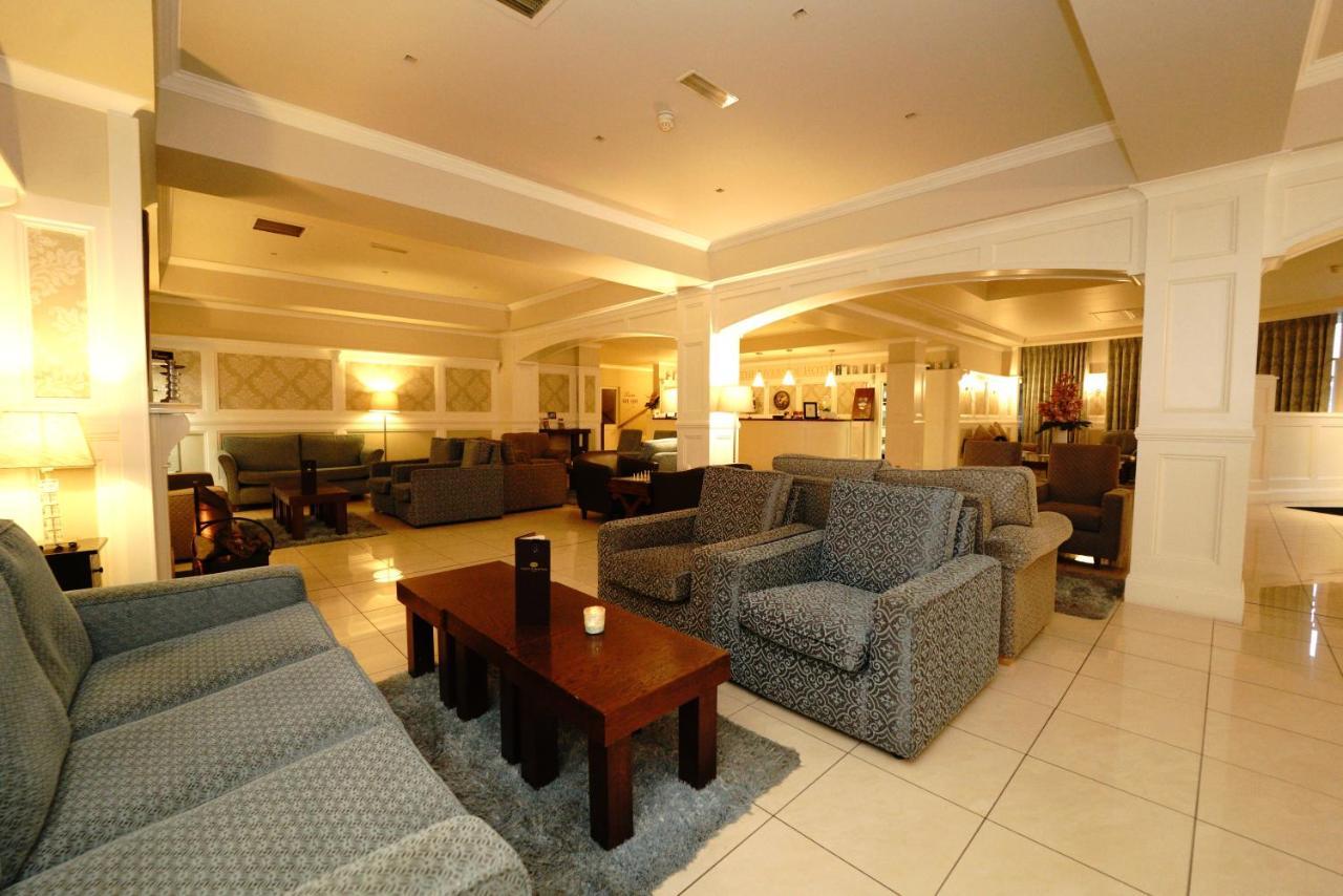Killarney Riverside Hotel Екстер'єр фото