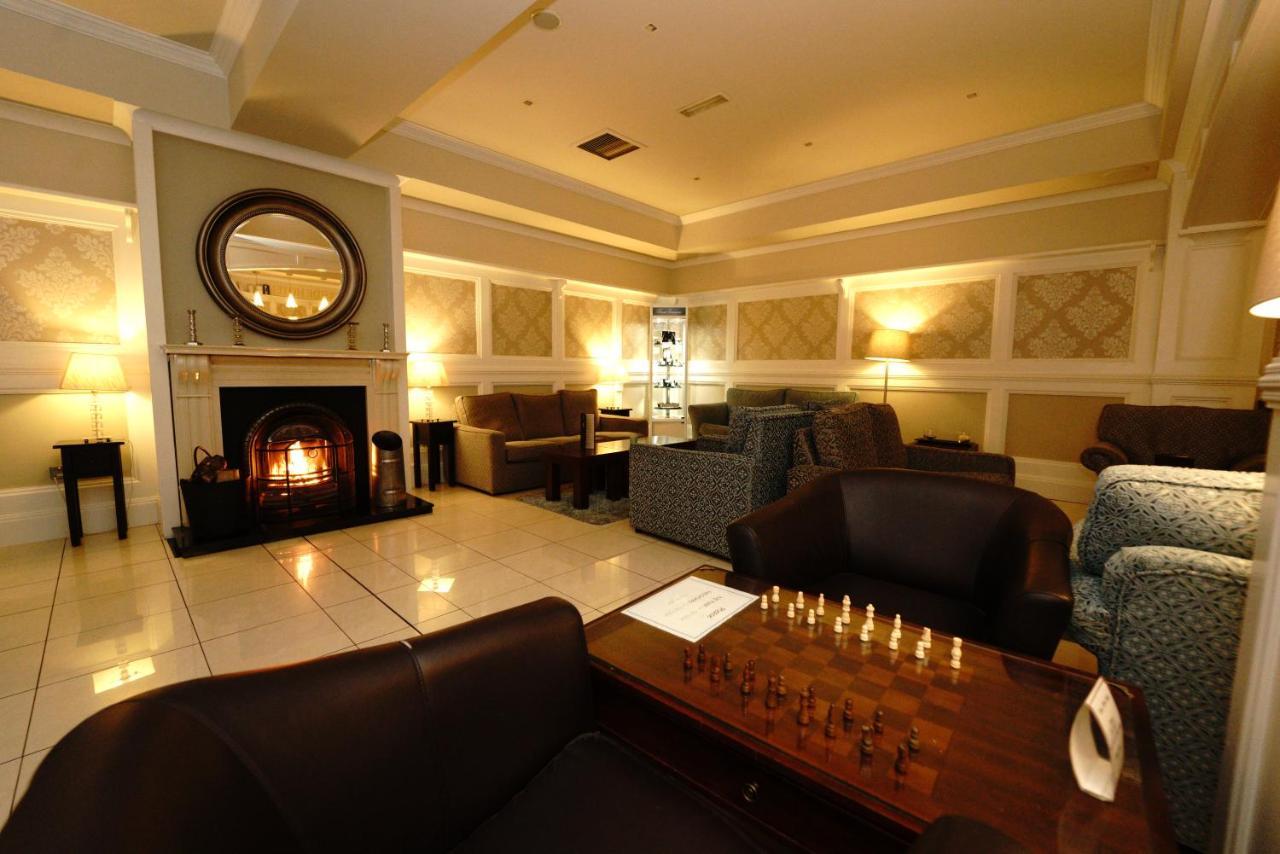 Killarney Riverside Hotel Екстер'єр фото