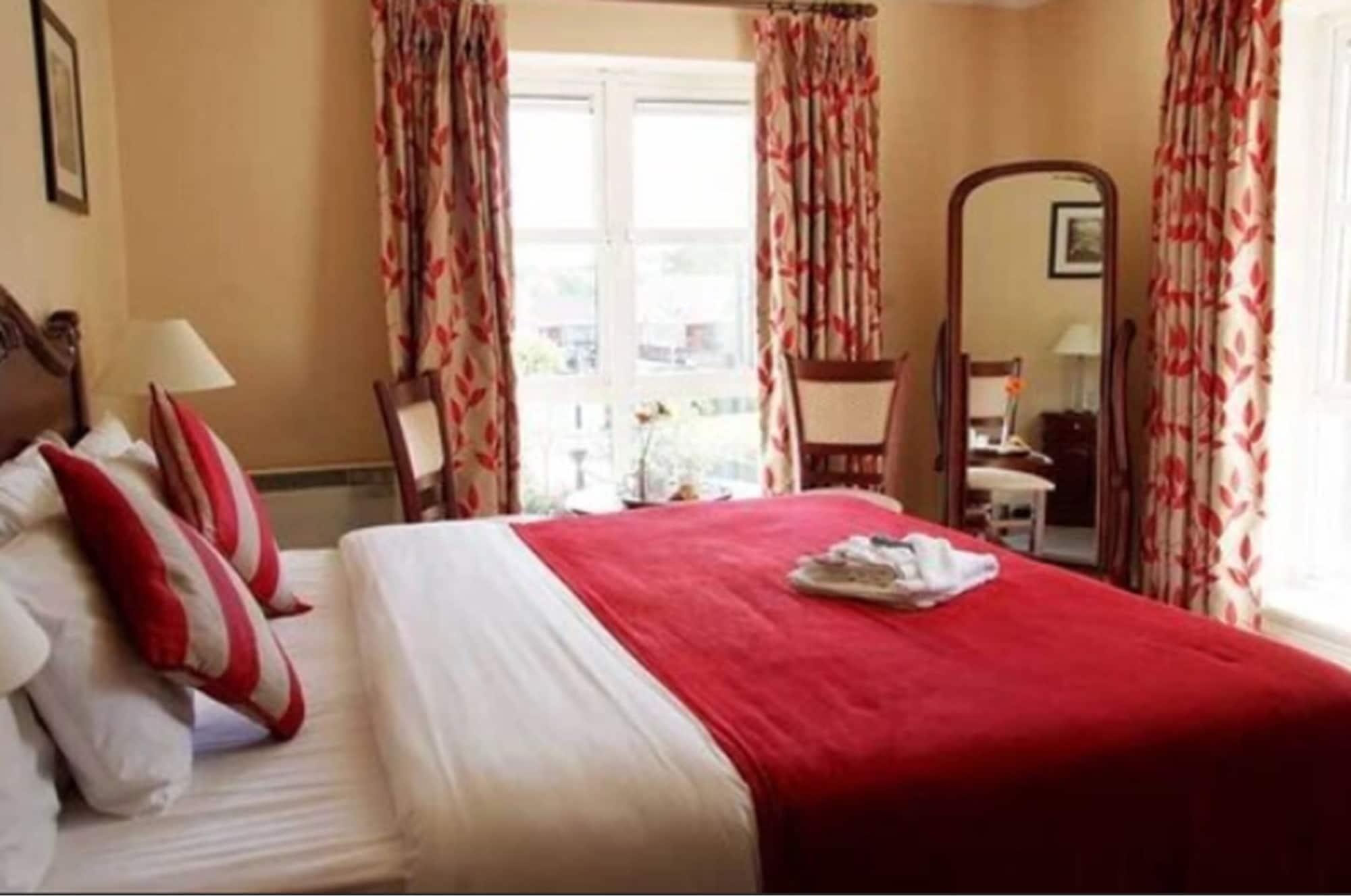Killarney Riverside Hotel Екстер'єр фото