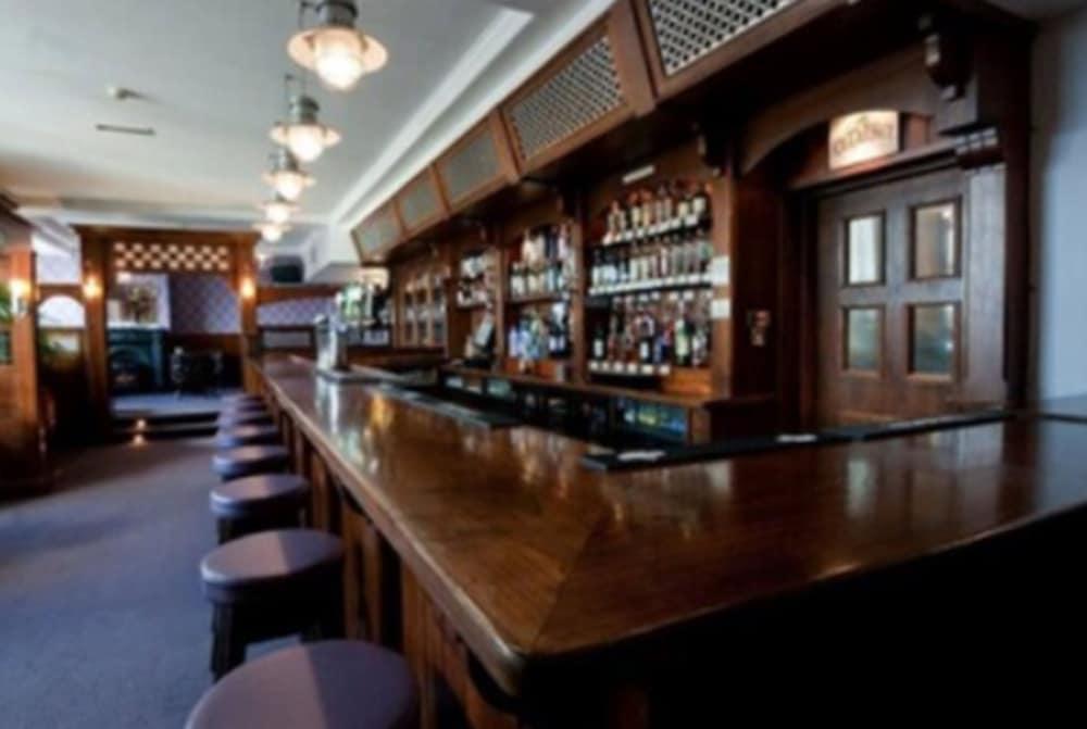 Killarney Riverside Hotel Екстер'єр фото
