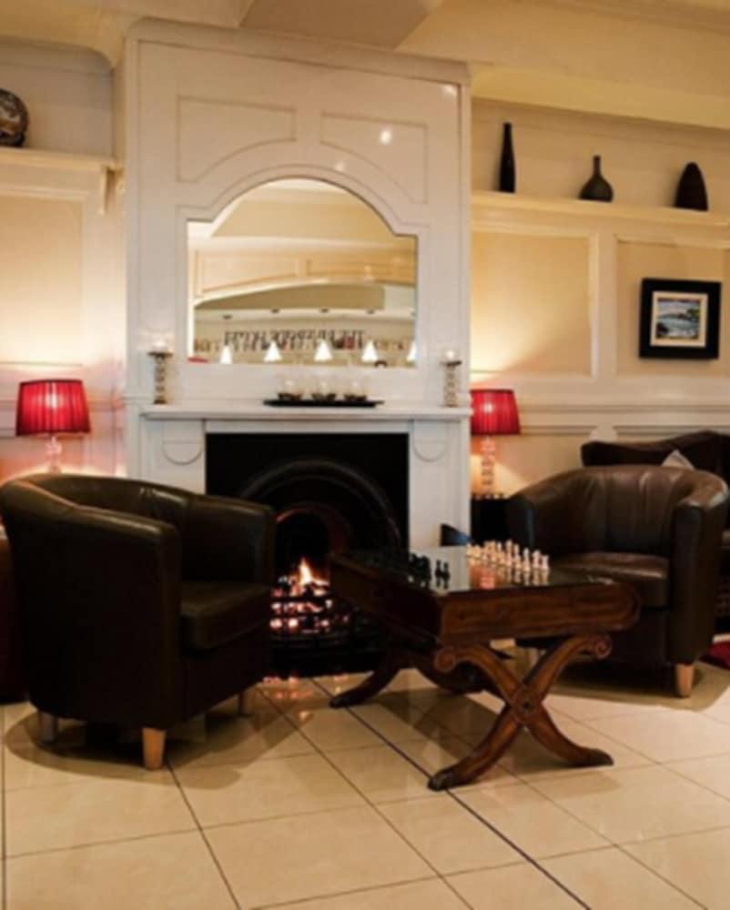 Killarney Riverside Hotel Екстер'єр фото