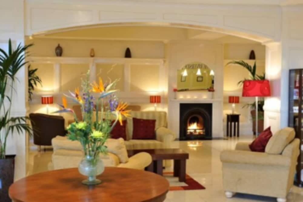 Killarney Riverside Hotel Екстер'єр фото
