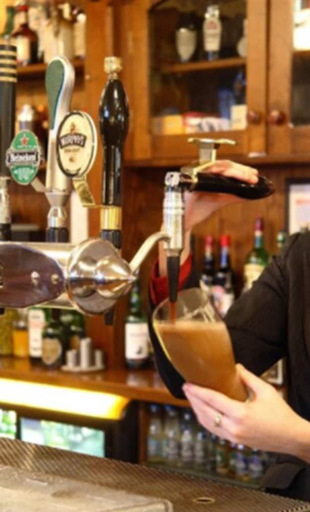 Killarney Riverside Hotel Екстер'єр фото