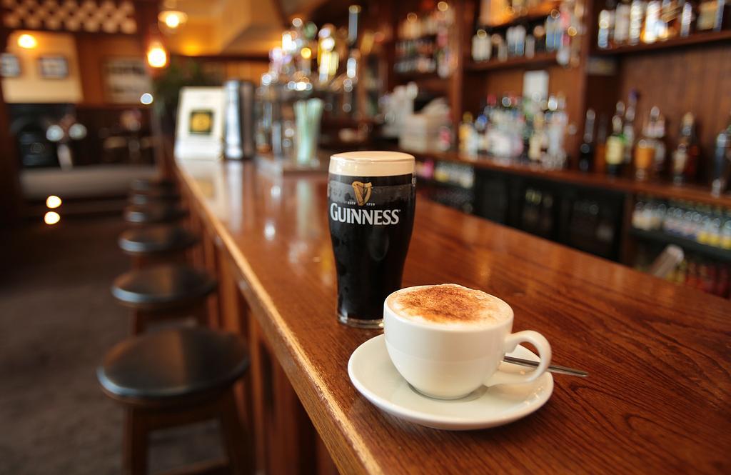 Killarney Riverside Hotel Екстер'єр фото